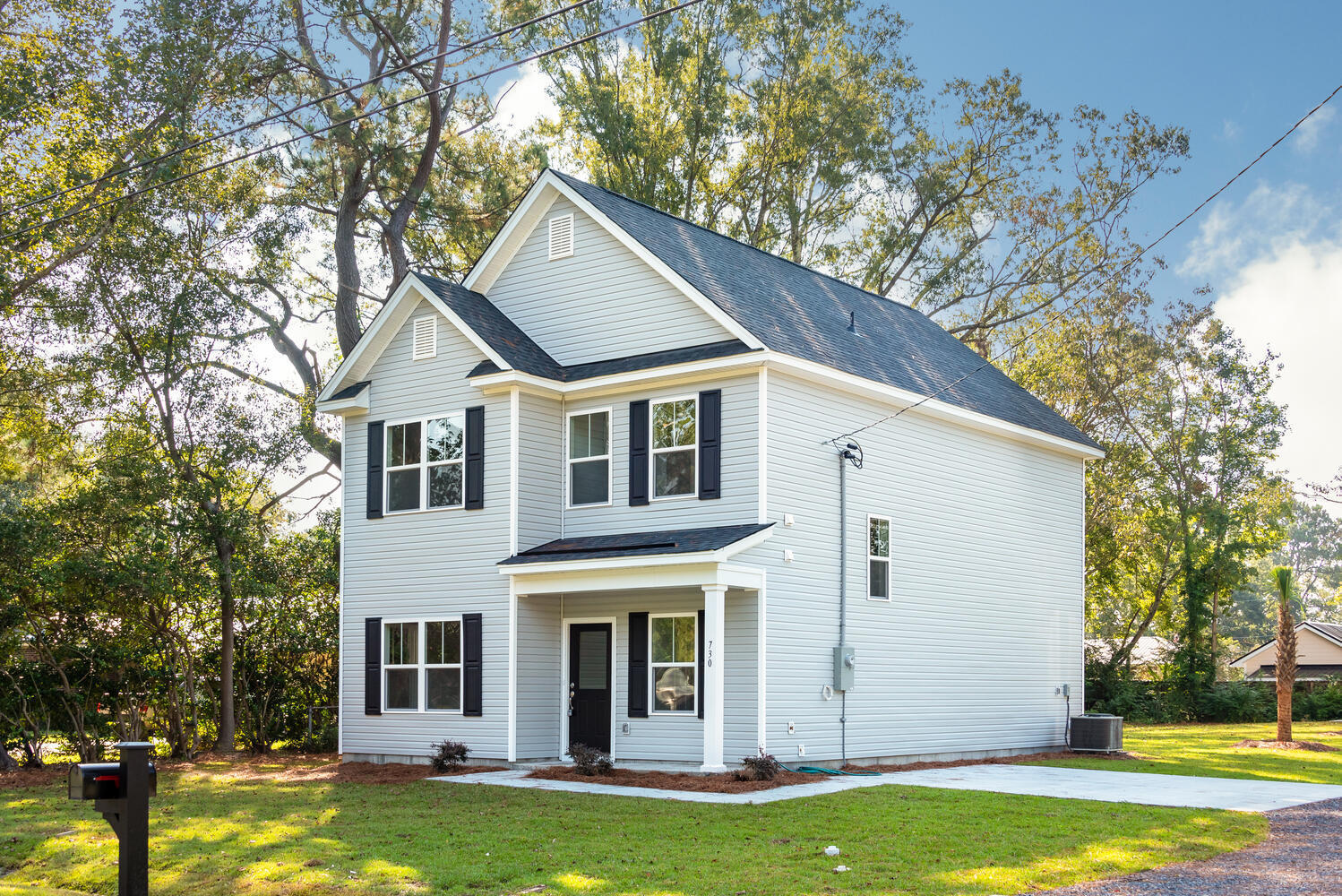 730 Catawba Road Charleston, SC 29414 - Photo 1 of 24 730 C Front