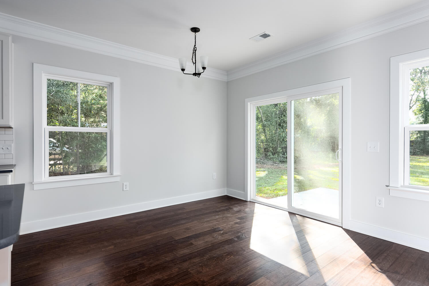 730 Catawba Road Charleston, SC 29414 - Photo 18 of 24 Eat in kitchen