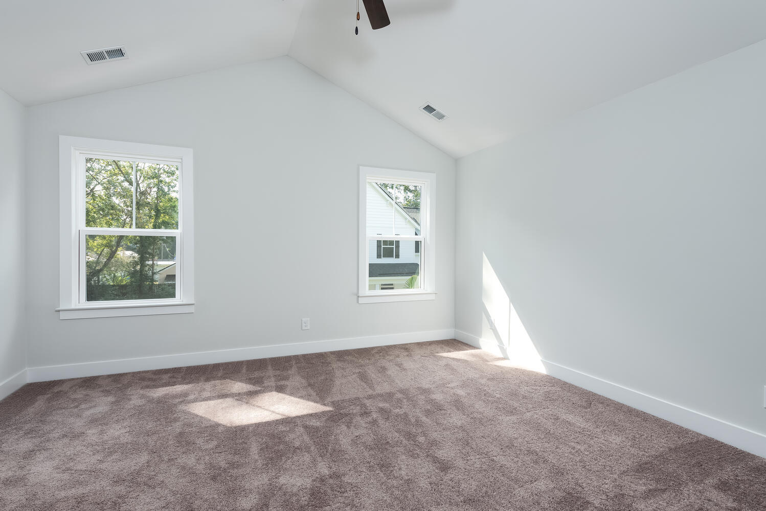 730 Catawba Road Charleston, SC 29414 - Photo 6 of 24 Master bedroom upstairs