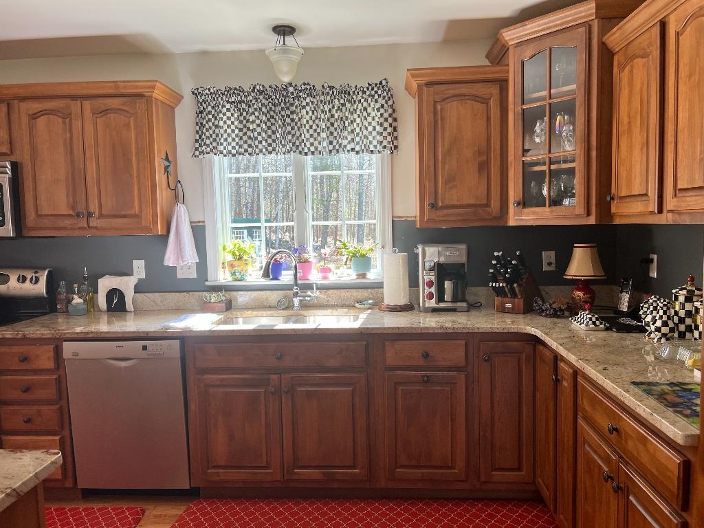 194 Old Wolfeboro Road Alton, NH 03809 - Photo 13 of 25 Gallery Image 13