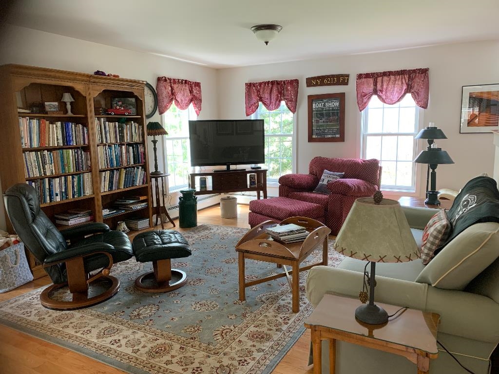 194 Old Wolfeboro Road Alton, NH 03809 - Photo 20 of 25 Gallery Image 20