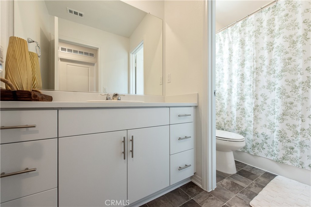 2512 Powell Drive Rialto, CA 92377 - Photo 13 of 24