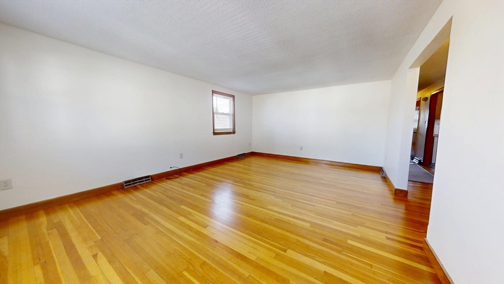 25-27 King Street Watertown, MA 02472 - Photo 11 of 21