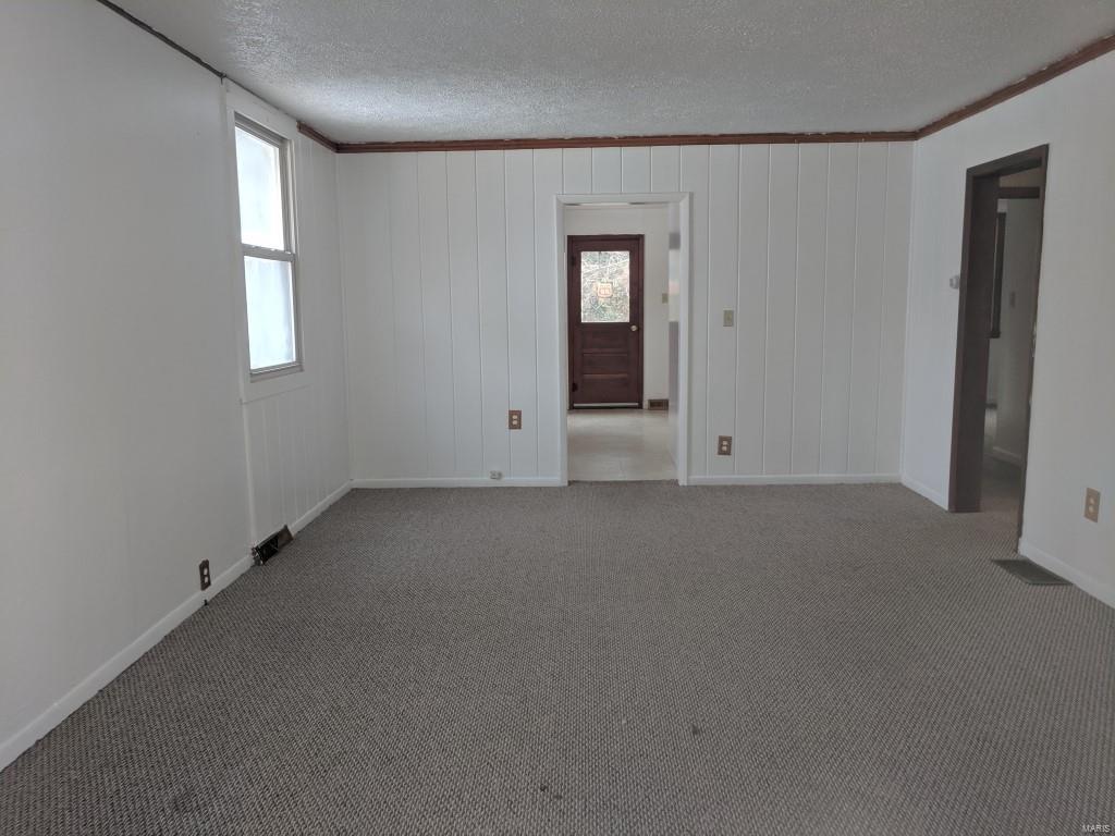 905 Rixon Street, Unit 1/2 Alton, IL 62002 - Photo 2 of 10 Gallery Image 2