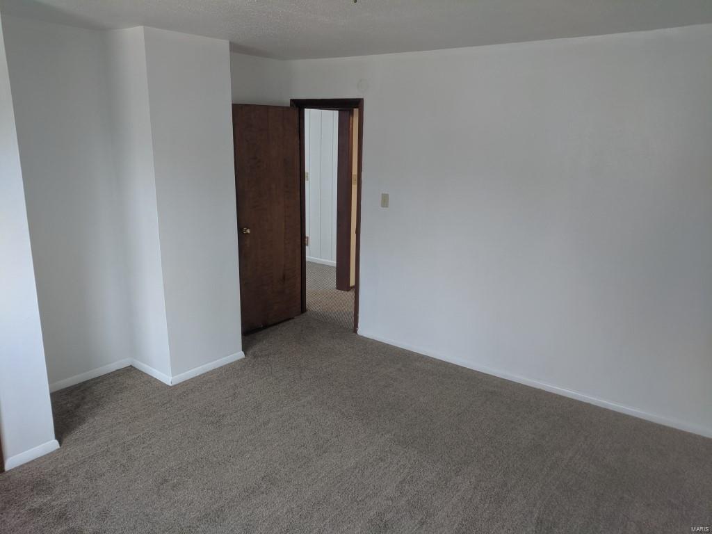 905 Rixon Street, Unit 1/2 Alton, IL 62002 - Photo 7 of 10 Gallery Image 7