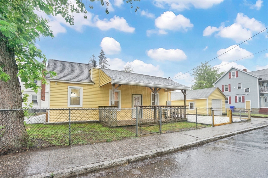 140 Wait Street Springfield, MA 01104 - Photo 2 of 28