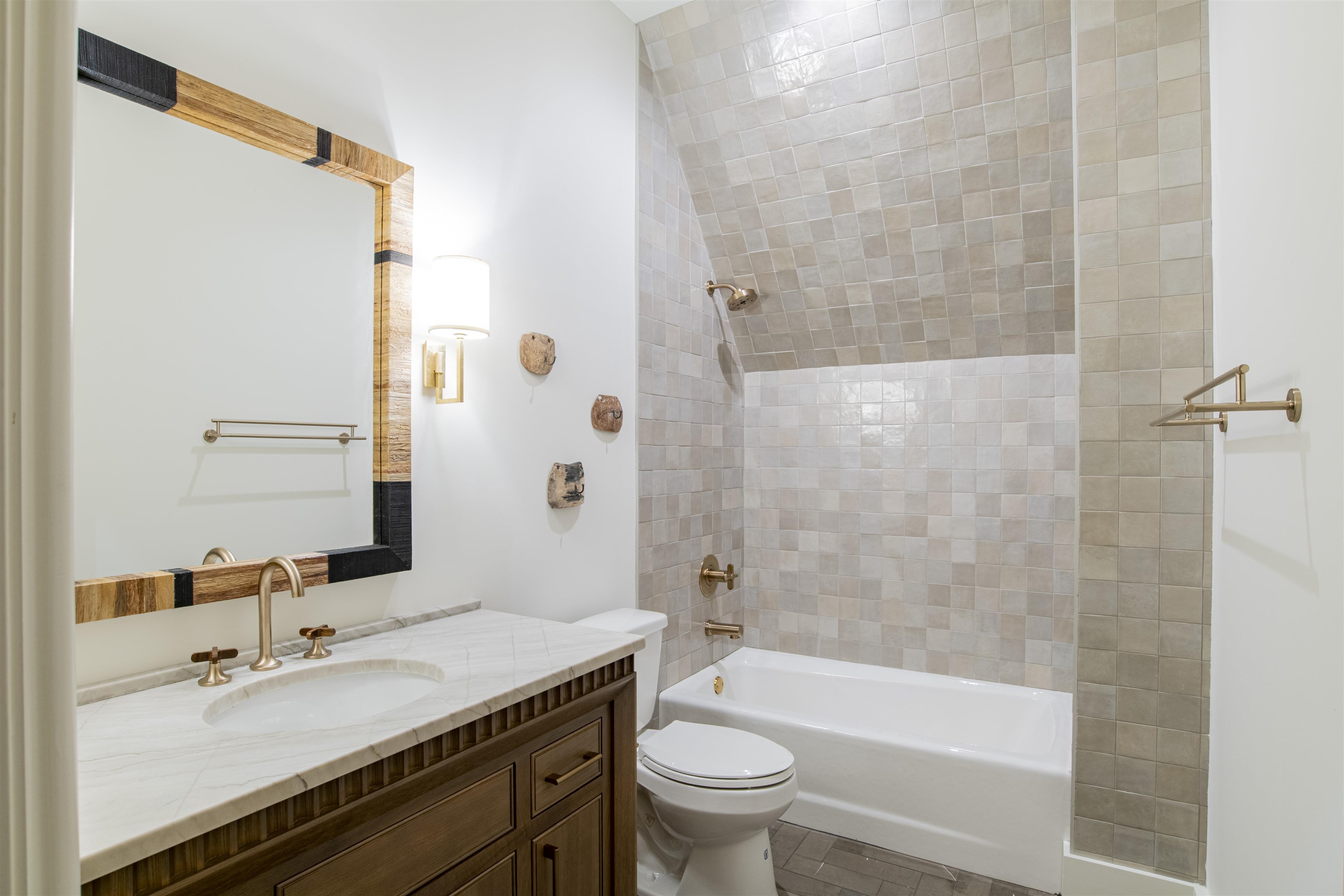 304 Powderhorn Ridge Road Fairhope, AL 36532 - Photo 36 of 45 Upstairs Bath