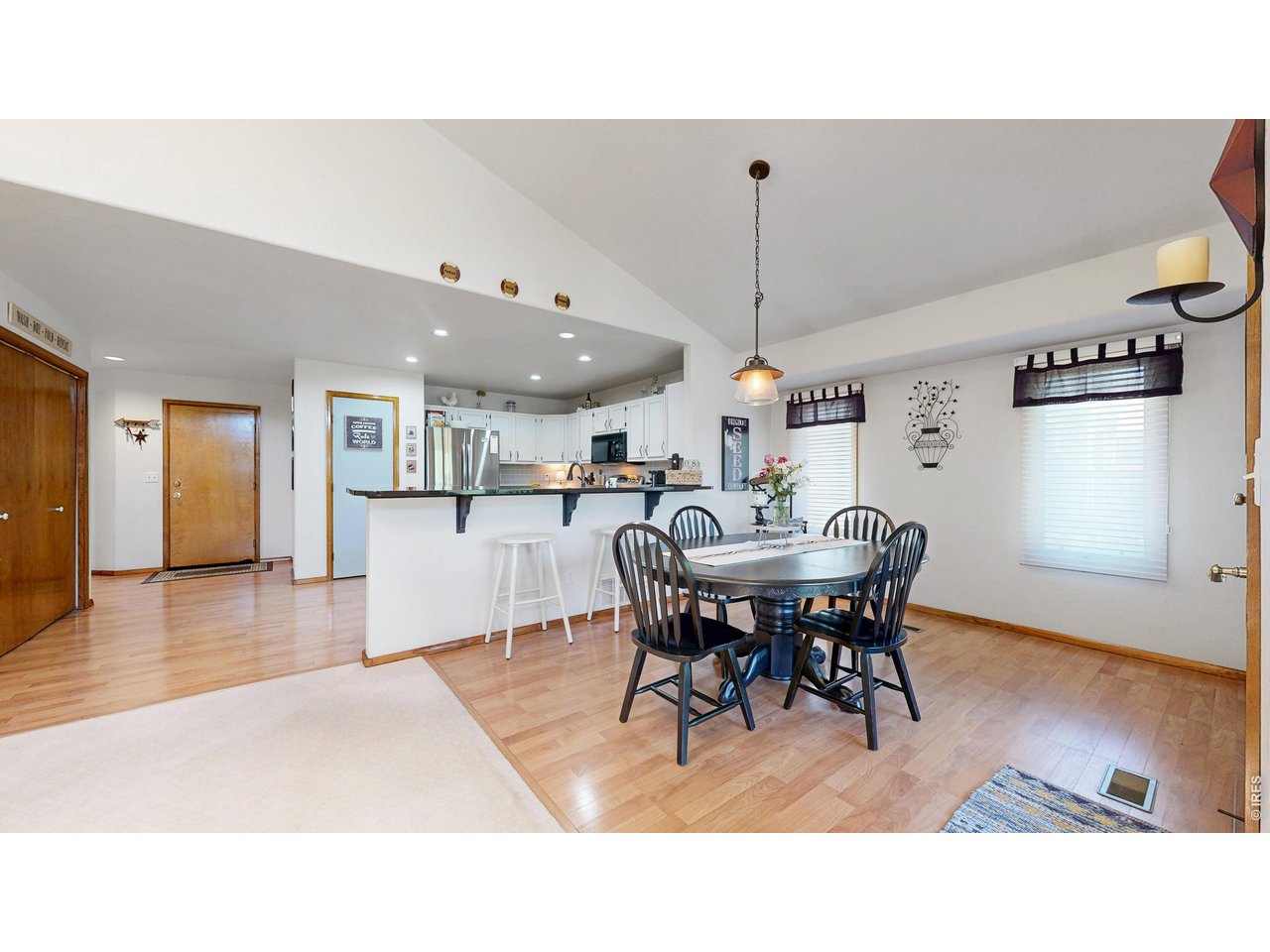 1802 Silvergate Road Fort Collins, CO 80526 - Photo 5 of 50