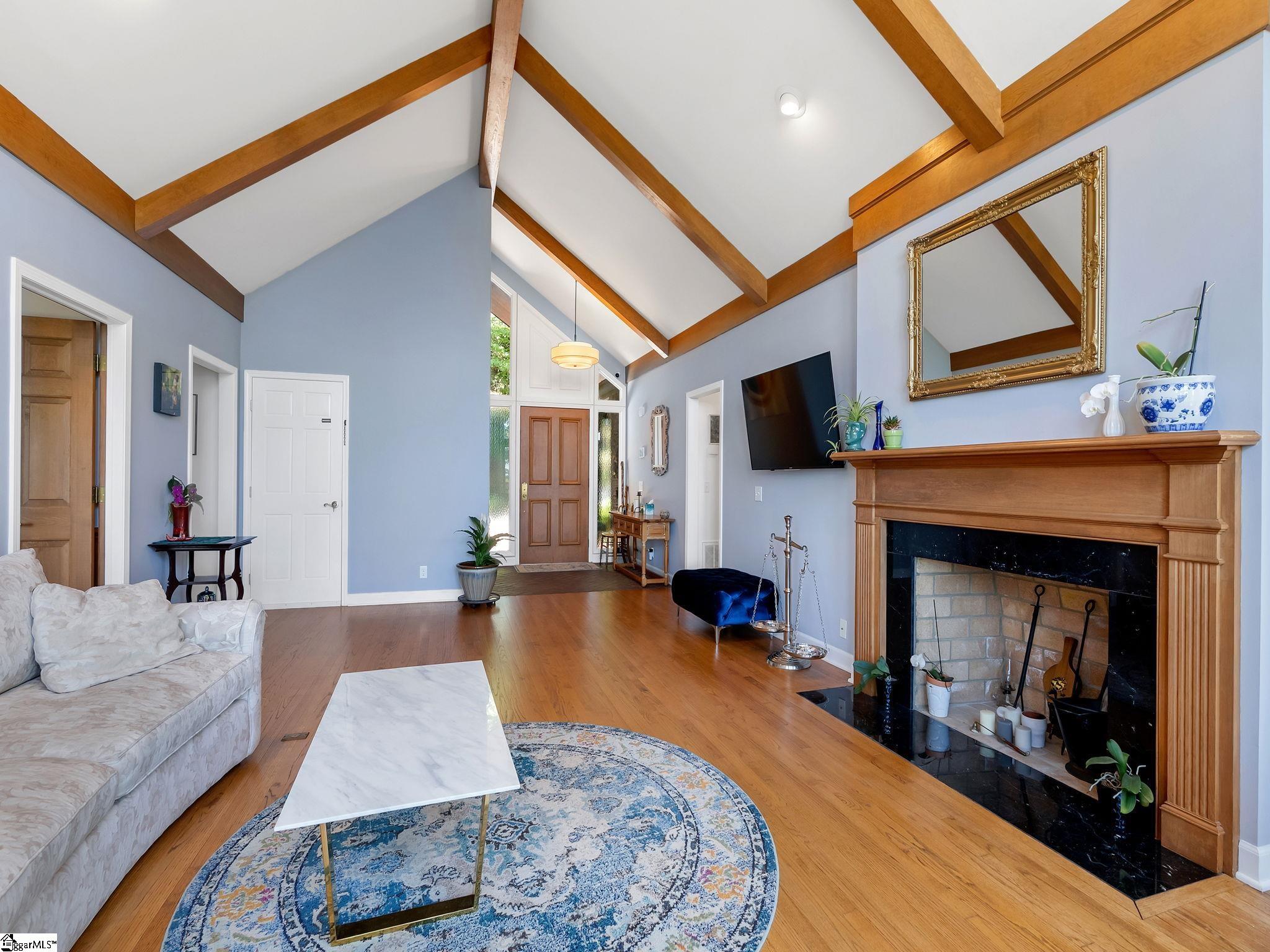 875 Altamont Road Greenville, SC 29609 - Photo 7 of 48