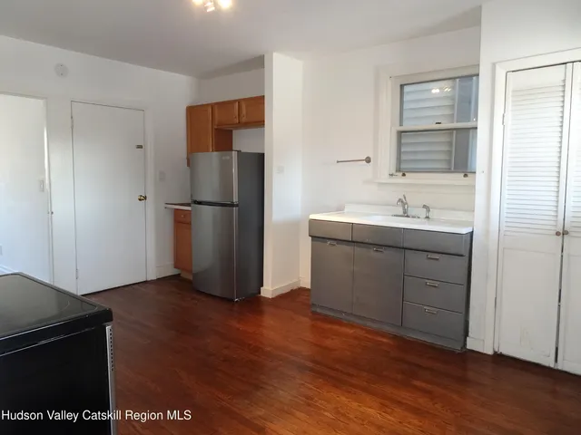 $1,500 | 349 State Street, Unit 1, Hudson, NY 12534