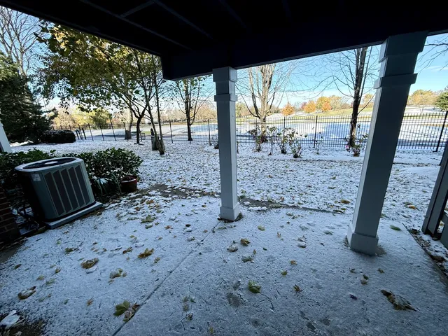 $3,995 | 153 Fulbright Lane, Schaumburg, IL 60194