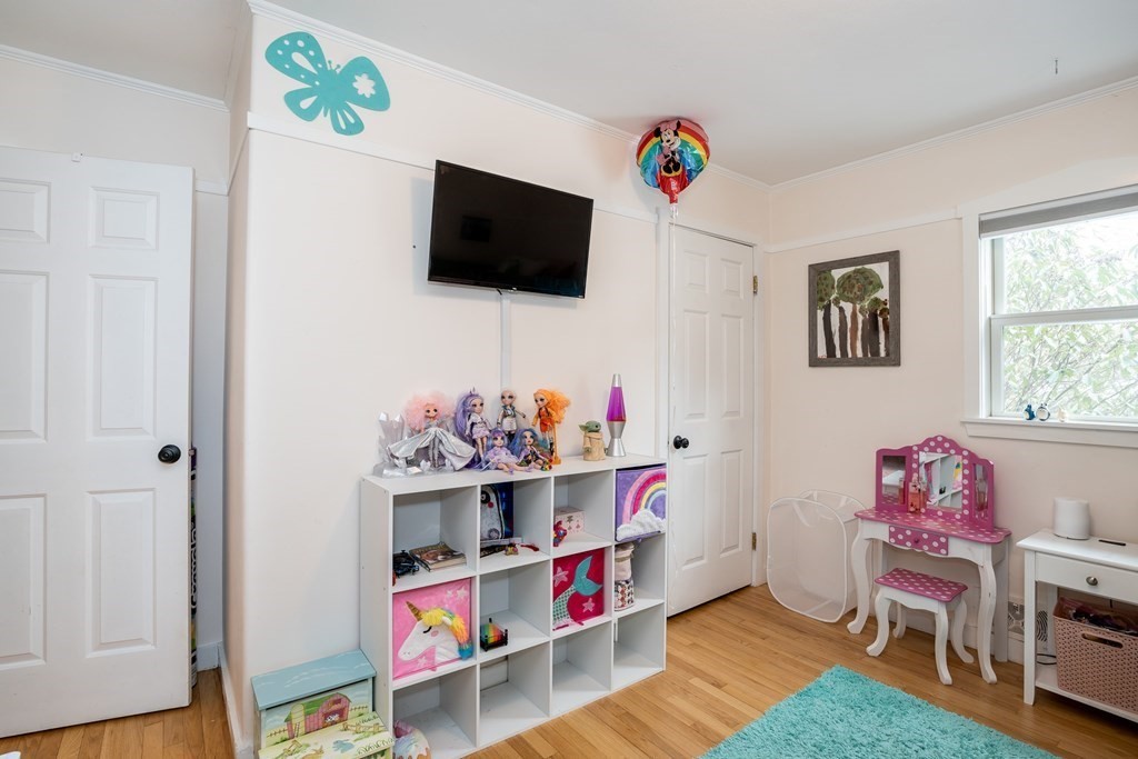 295 Amity Street Amherst, MA 01002 - Photo 23 of 42