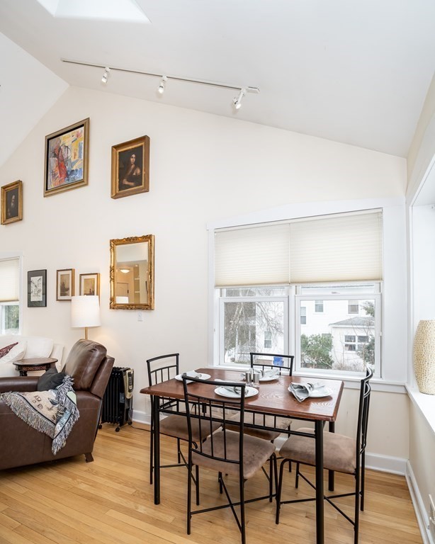 295 Amity Street Amherst, MA 01002 - Photo 10 of 42