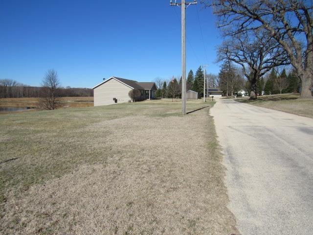 Broadway Street Southwest Hopkinton, IA 52237 - Photo 2 of 4 Gallery Image 2