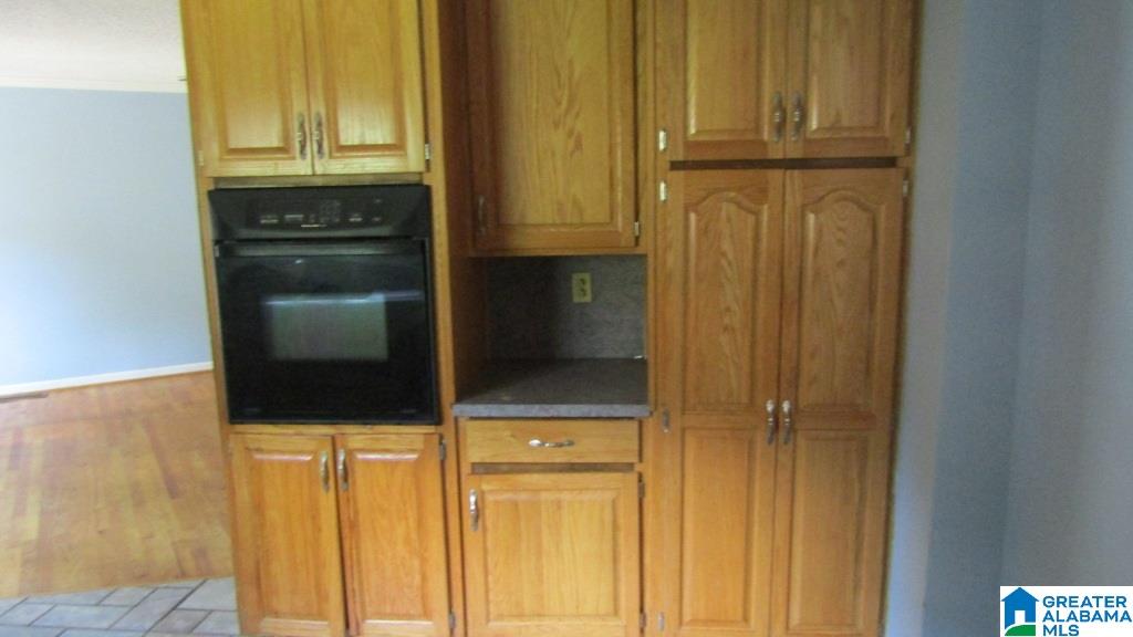 824 Overlook Circle Bessemer, AL 35023 - Photo 6 of 46