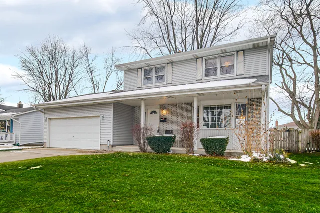 $349,000 | 9604 Hawthorne Drive, Munster, IN 46321