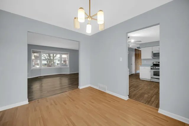 $349,000 | 9604 Hawthorne Drive, Munster, IN 46321