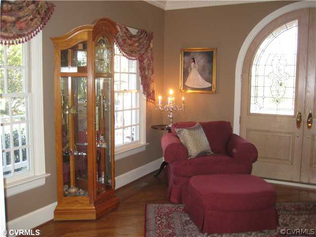 14471 Chepstow Road Midlothian, VA 23113 - Photo 3 of 12 a living room with furniture and a window