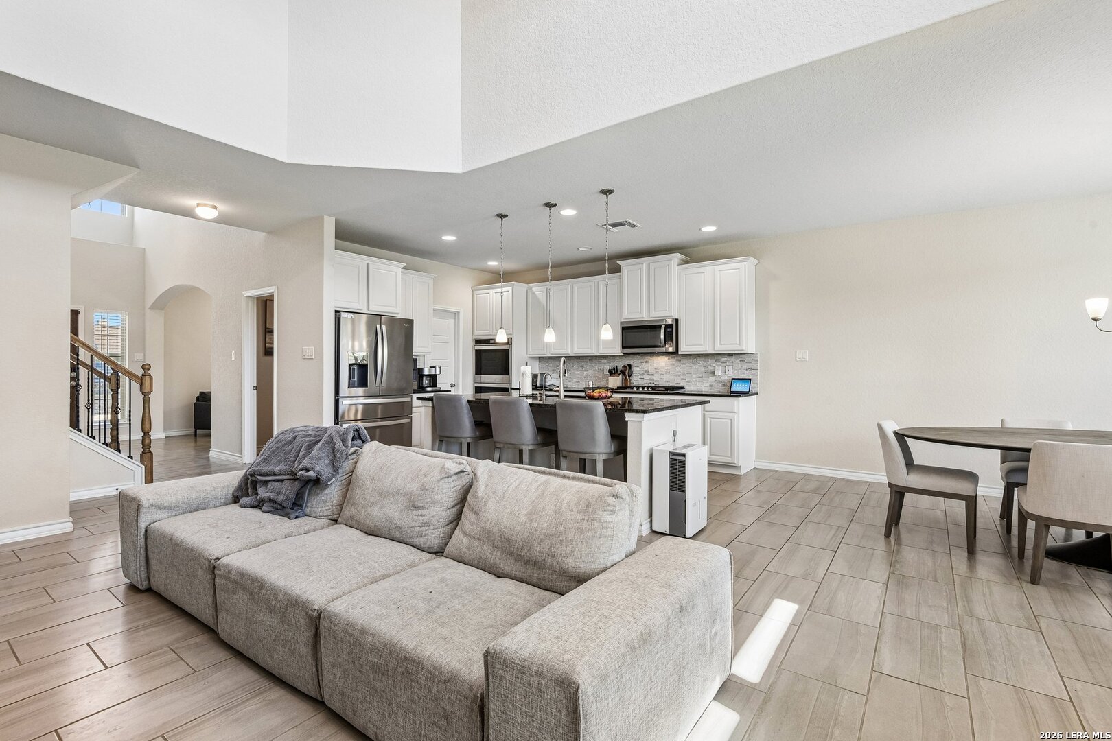 29734 Wackford Ridge Fair Oaks Ranch, TX 78015 - Photo 10 of 48