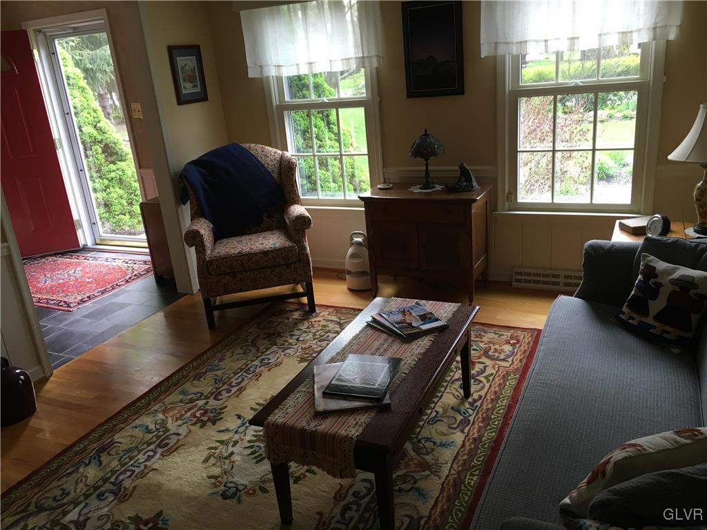 625 East Macada Road Bethlehem, PA 18017 - Photo 9 of 29 Gallery Image 9