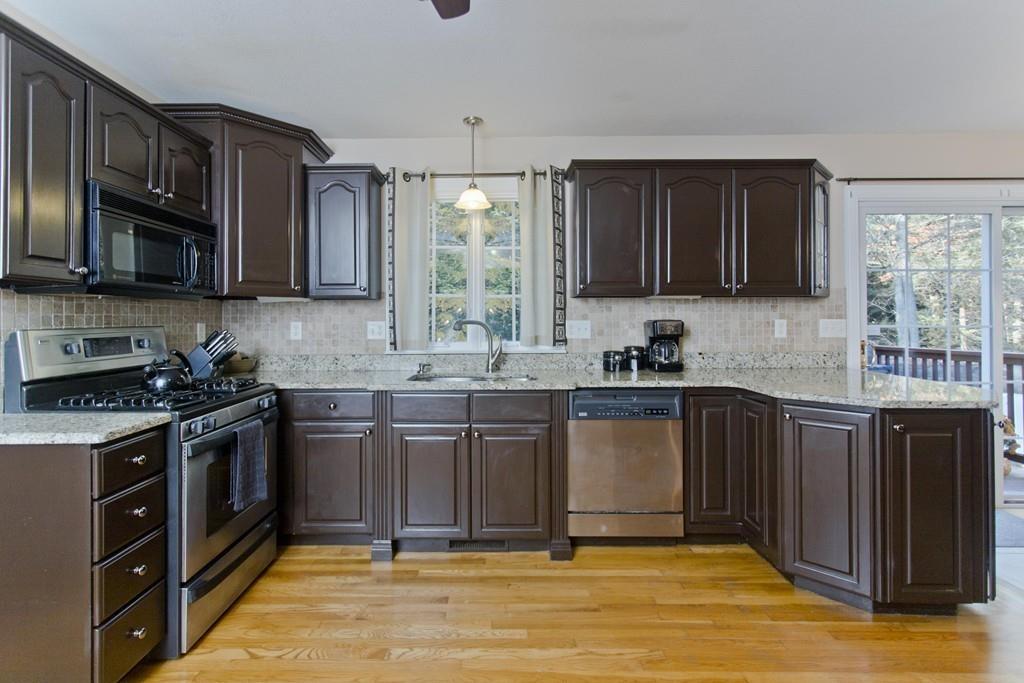 42 Daniel Ridge Westfield, MA 01085 - Photo 3 of 42 Gallery Image 3