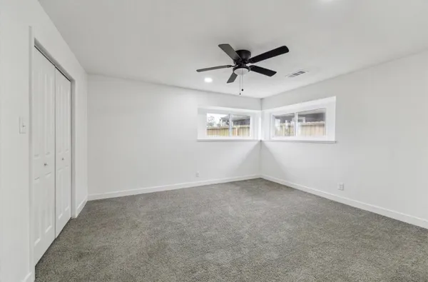 $3,300 | 1210 Burning Tree Road, Kingwood, TX 77339