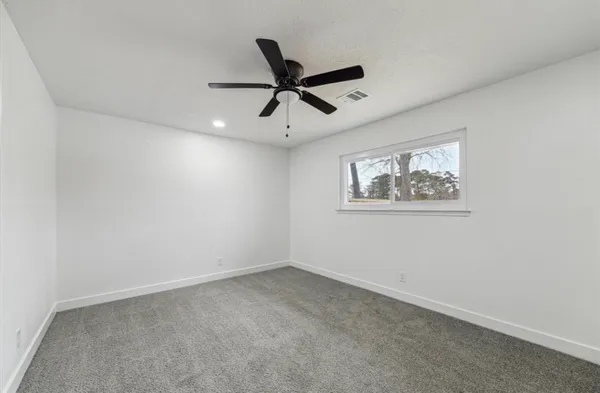 $3,300 | 1210 Burning Tree Road, Kingwood, TX 77339