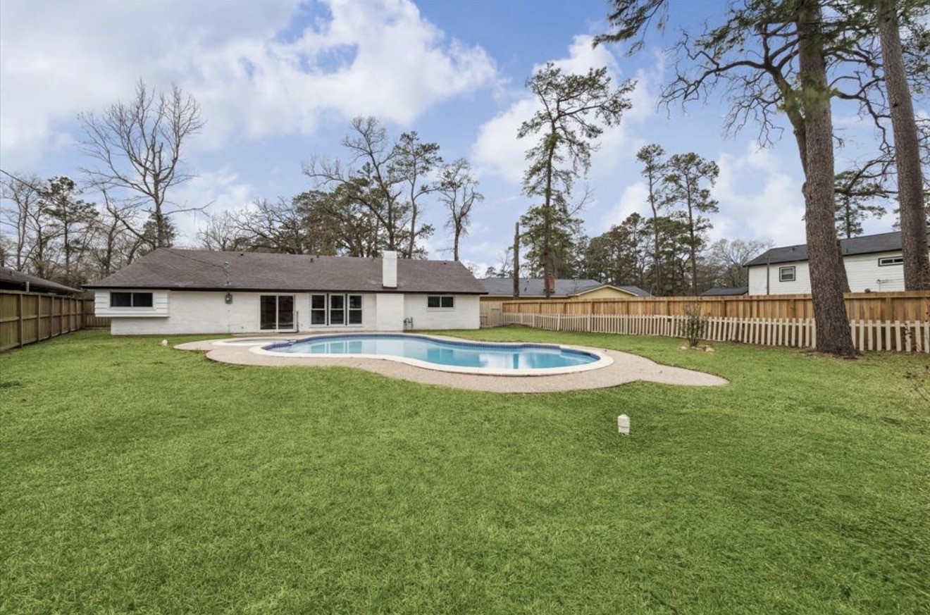 1210 Burning Tree Road Kingwood, TX 77339 - Photo 31 of 34