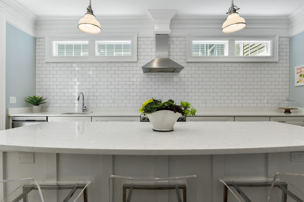 8 Atlantic Street Boston, MA 02127 - Photo 8 of 17