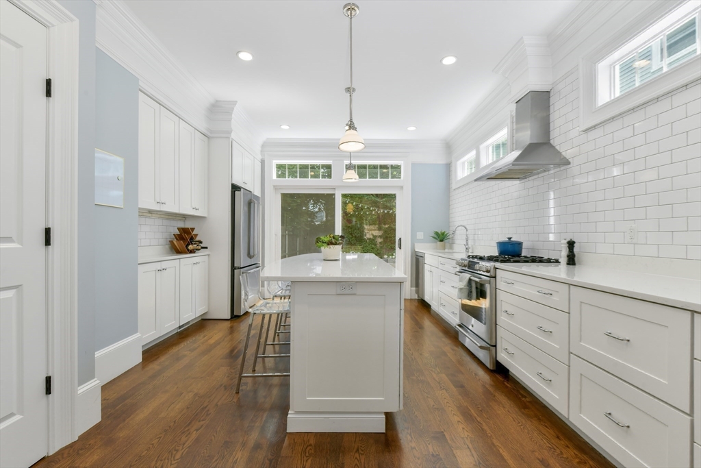 8 Atlantic Street Boston, MA 02127 - Photo 9 of 17