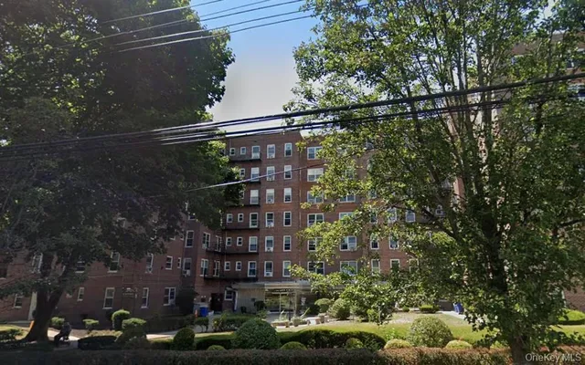 $250,000 | 84-50 169th Street, Unit 209 | Jamaica Hills