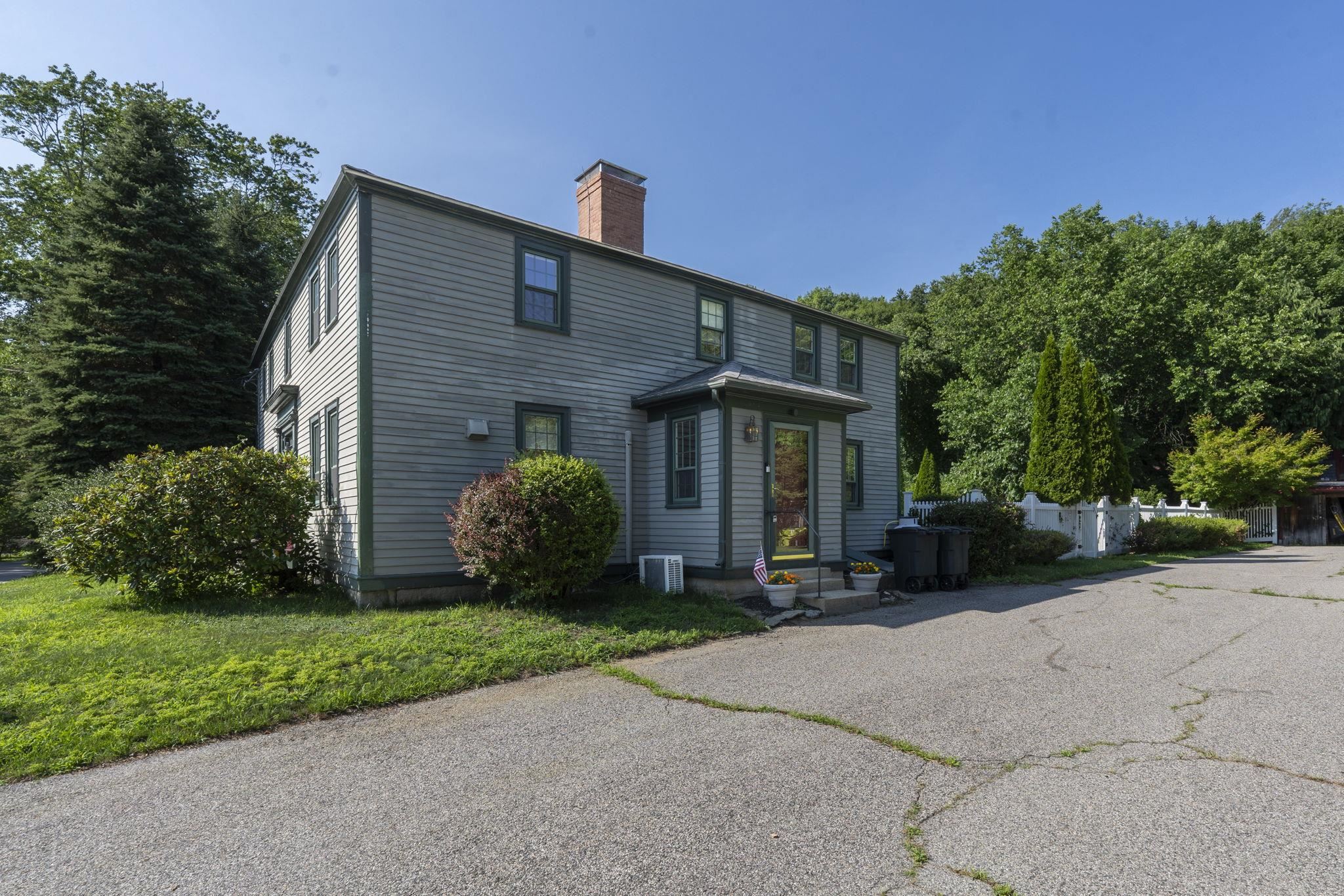 141 Kensington Road Hampton Falls, NH 03844 - Photo 2 of 34