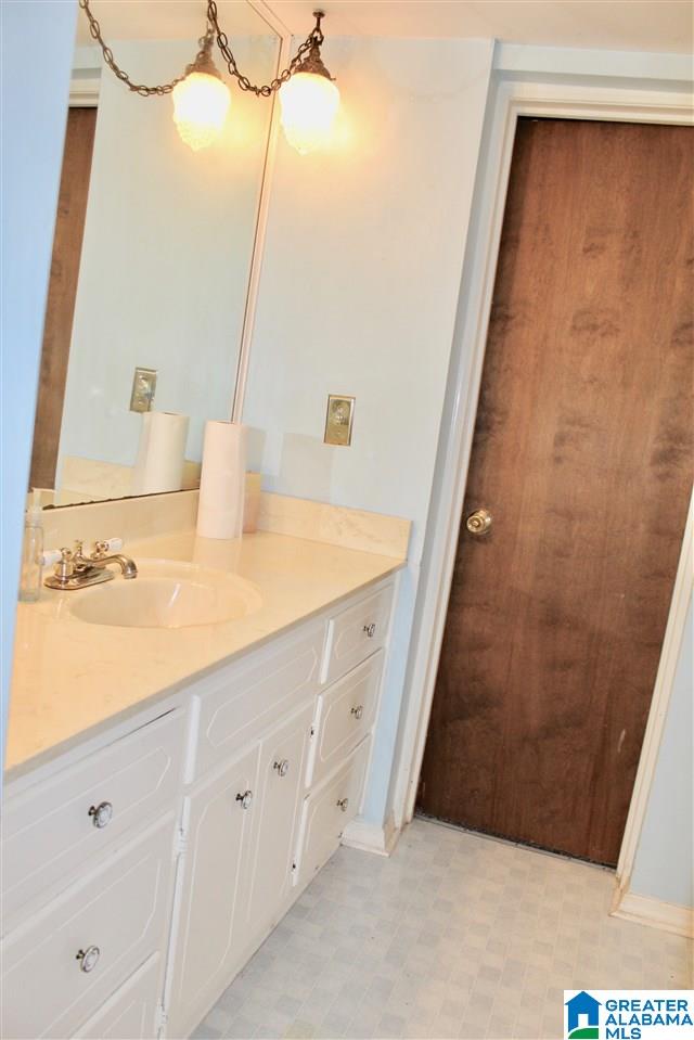 4861 Old Highway 280 Sterrett, AL 35147 - Photo 17 of 45