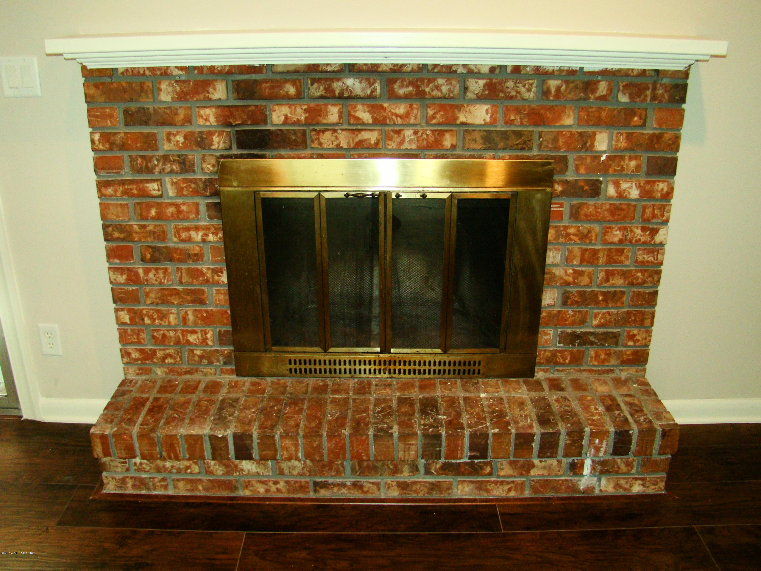 3329 Debussy Road Jacksonville, FL 32277 - Photo 14 of 28 FIREPLACE