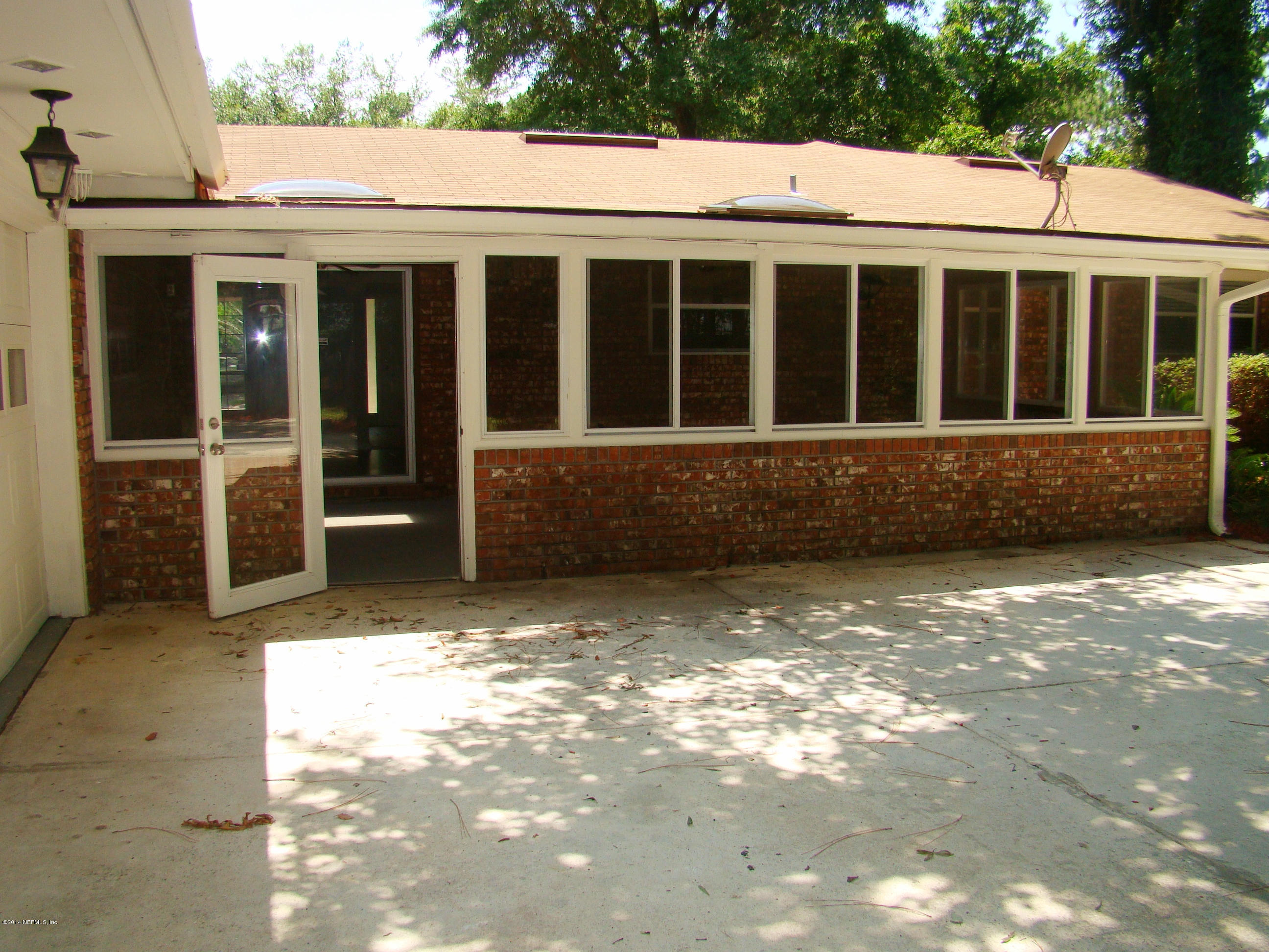 3329 Debussy Road Jacksonville, FL 32277 - Photo 17 of 28 ENCLOSED FLORIDA ROOM VIEW 2