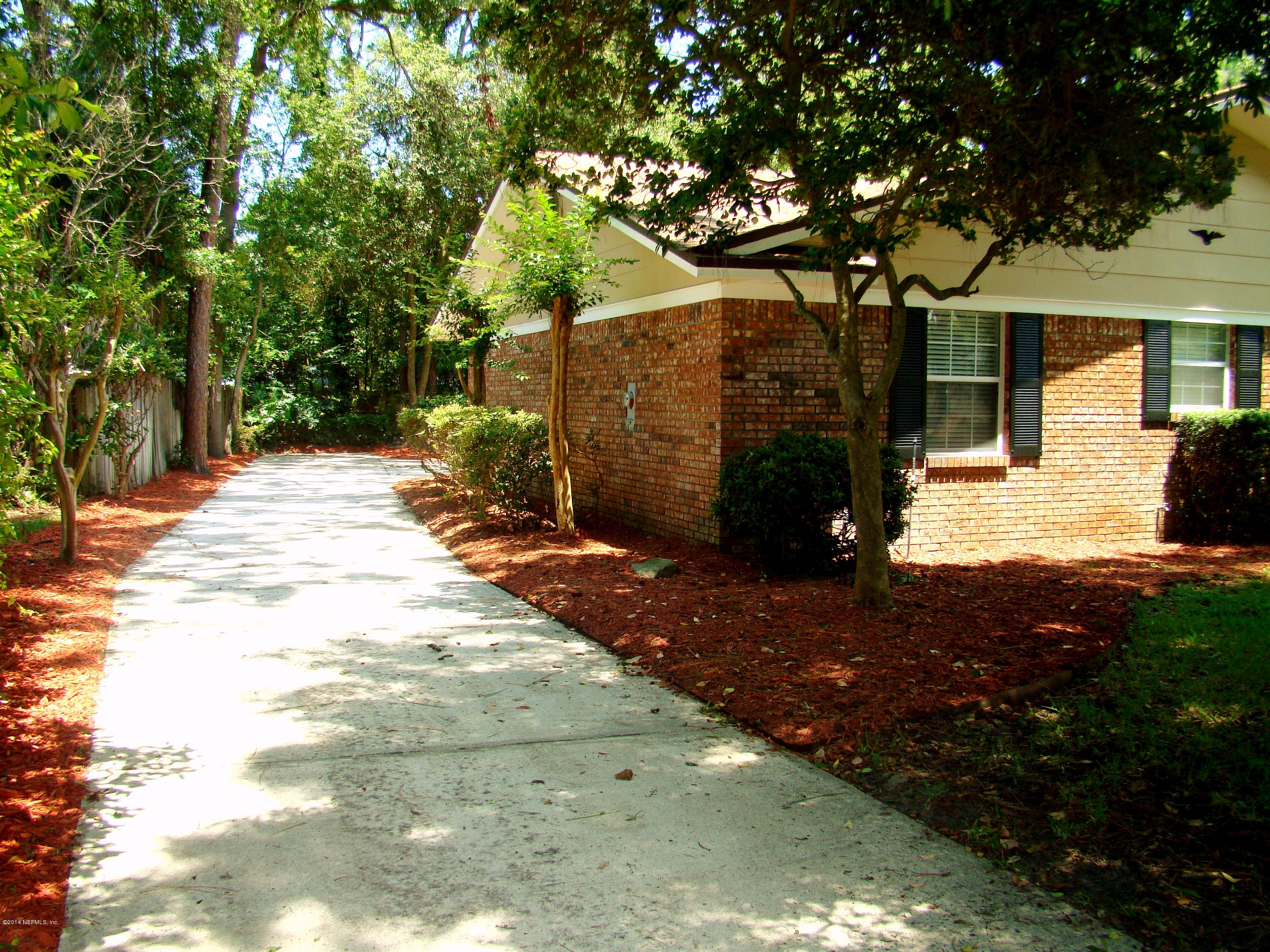 3329 Debussy Road Jacksonville, FL 32277 - Photo 2 of 28 EXTENDED DRIVEWAY