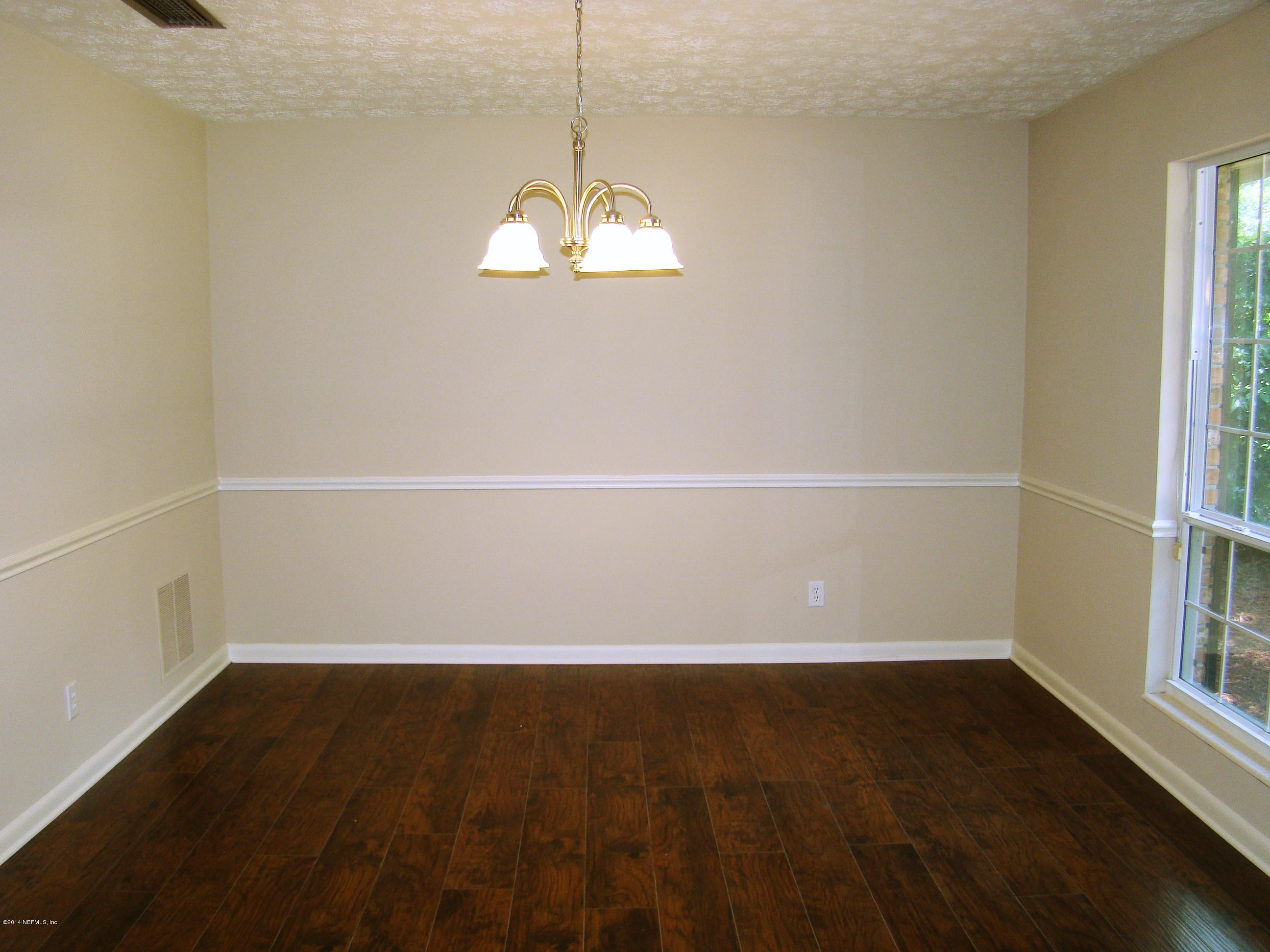 3329 Debussy Road Jacksonville, FL 32277 - Photo 8 of 28 DINING ROOM VIEW 1