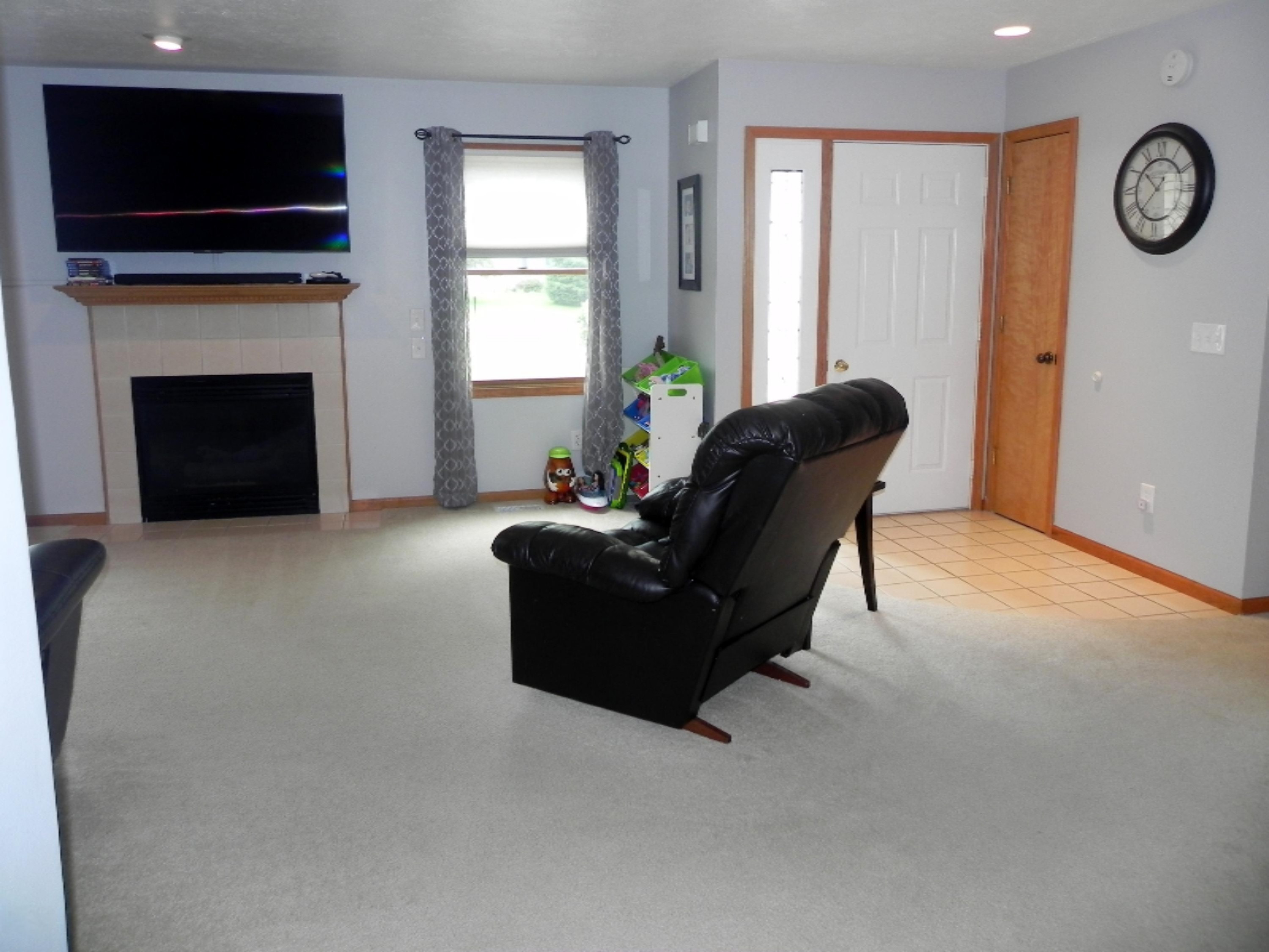 56890 Eagle Court Three Rivers, MI 49093 - Photo 7 of 31 DSCN8671