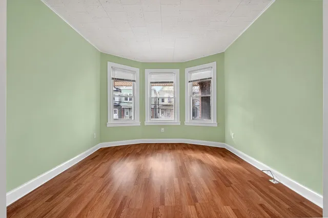 $2,600 | 133 West 28th Street, Unit 1, Bayonne, NJ 07002