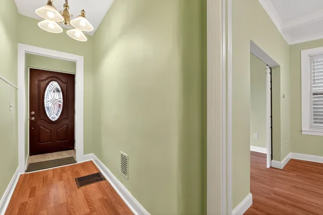 $2,600 | 133 West 28th Street, Unit 1, Bayonne, NJ 07002