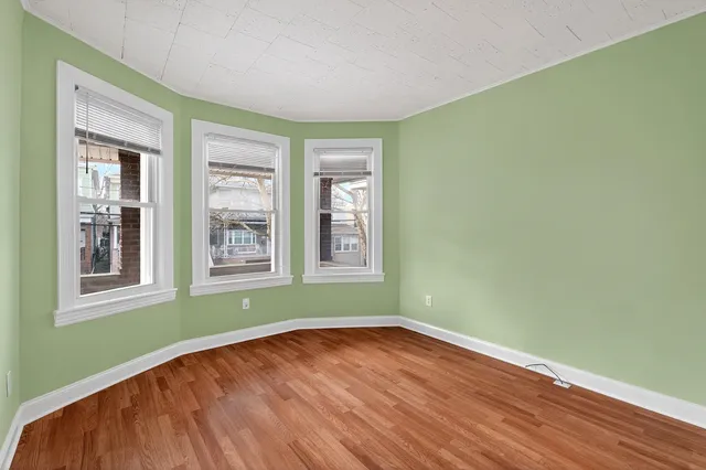 $2,600 | 133 West 28th Street, Unit 1, Bayonne, NJ 07002