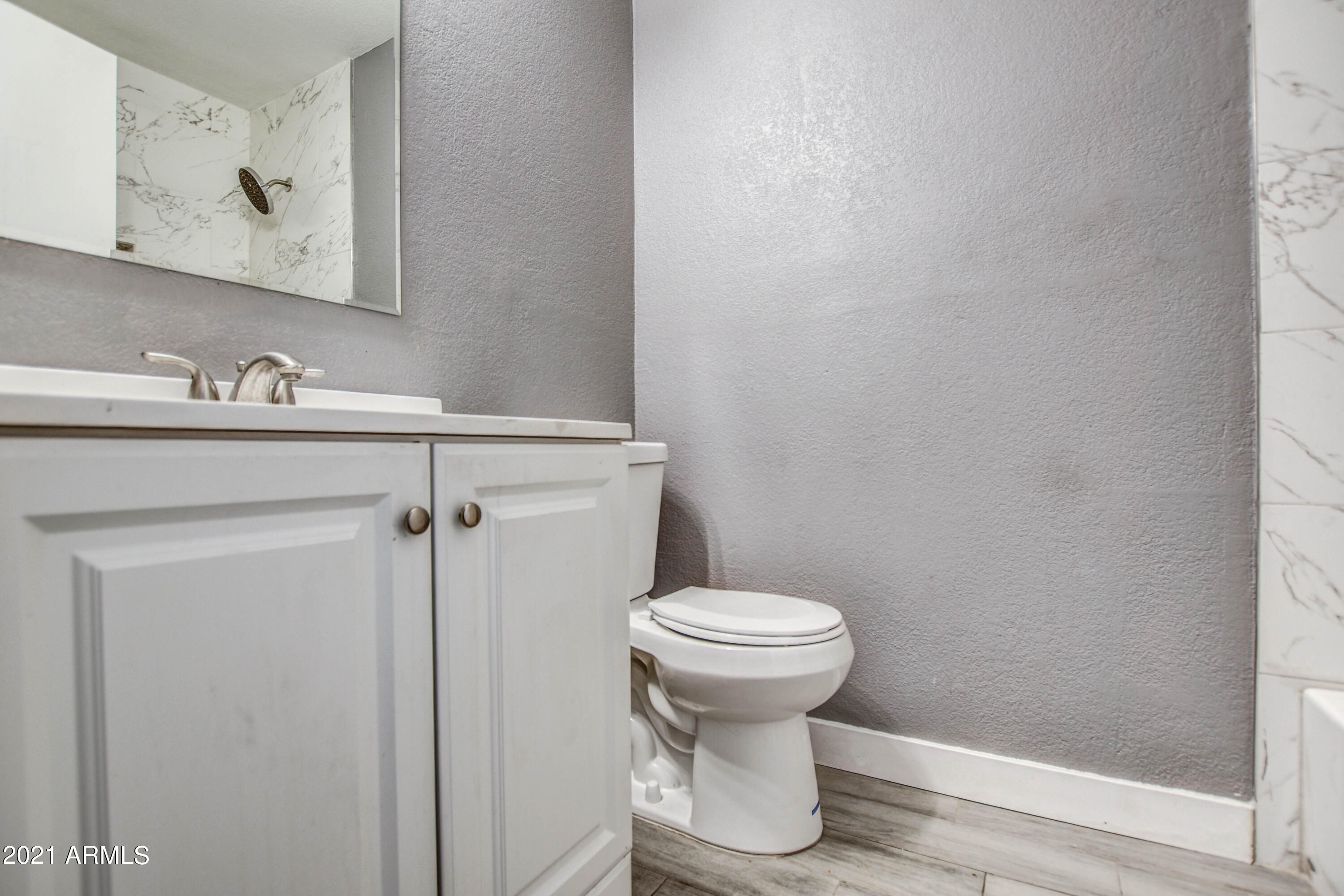6413 West Osborn Road Phoenix, AZ 85033 - Photo 29 of 30 BATH 2, 1