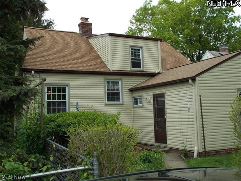 4703 Anderson Road Cleveland, OH 44121 - Photo 2 of 16