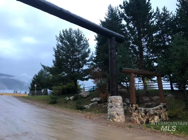$268,900 | Lot 31 Cross Timber Loop Garden Valley, Garden Valley, ID 83622