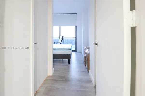 $10,500 | 55 Southwest 9th Street, Unit 3906, Miami, FL 33130