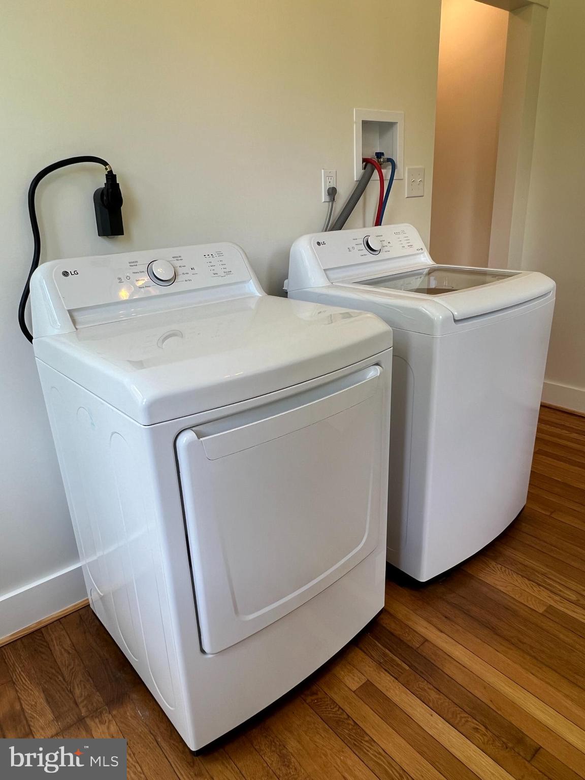 7308 Highbridge Road Bowie, MD 20720 - Photo 65 of 70 a utility room with dryer and washer