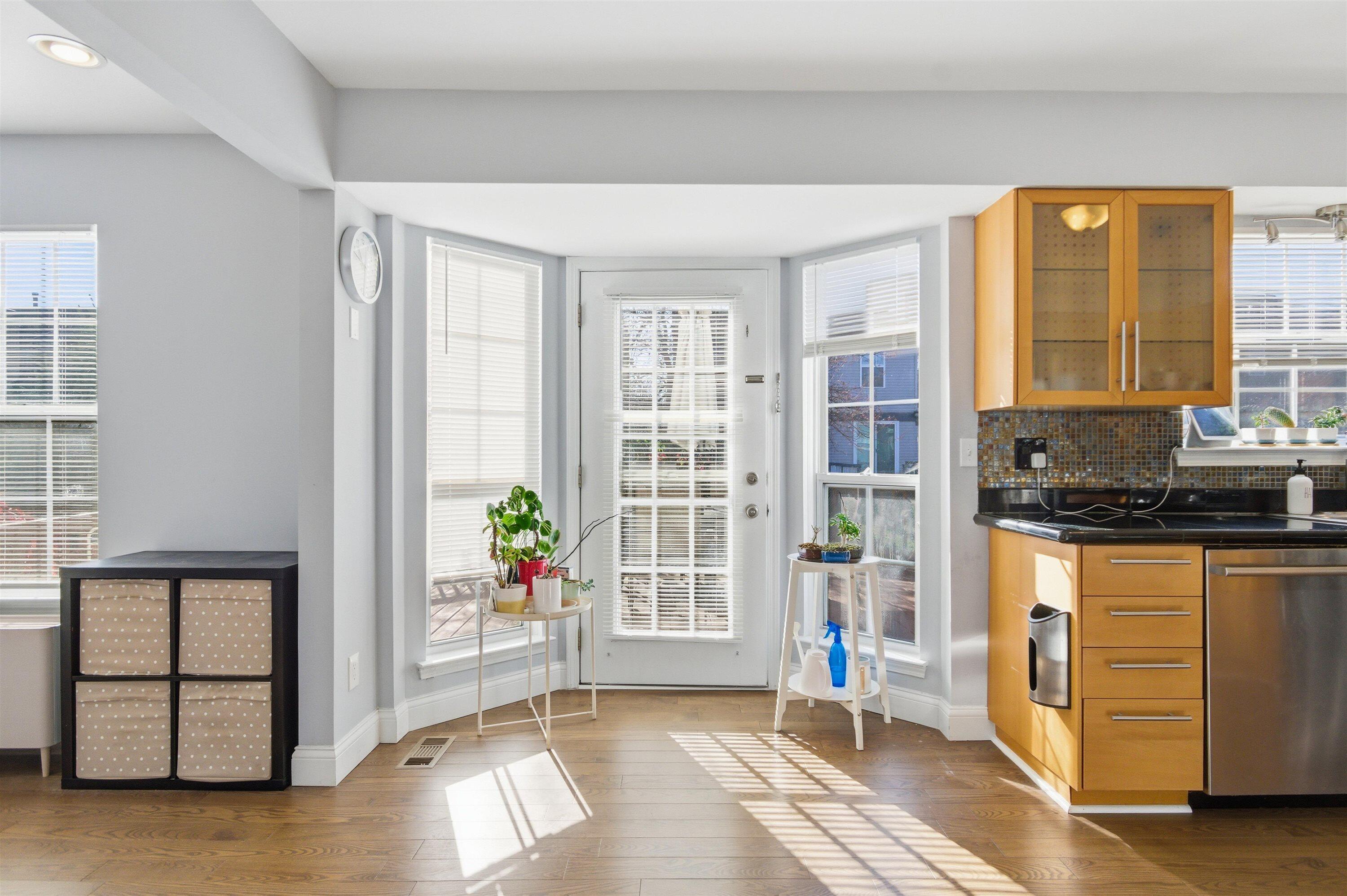 3256 Monument Ann Arbor, MI 48108 - Photo 16 of 39 30-21