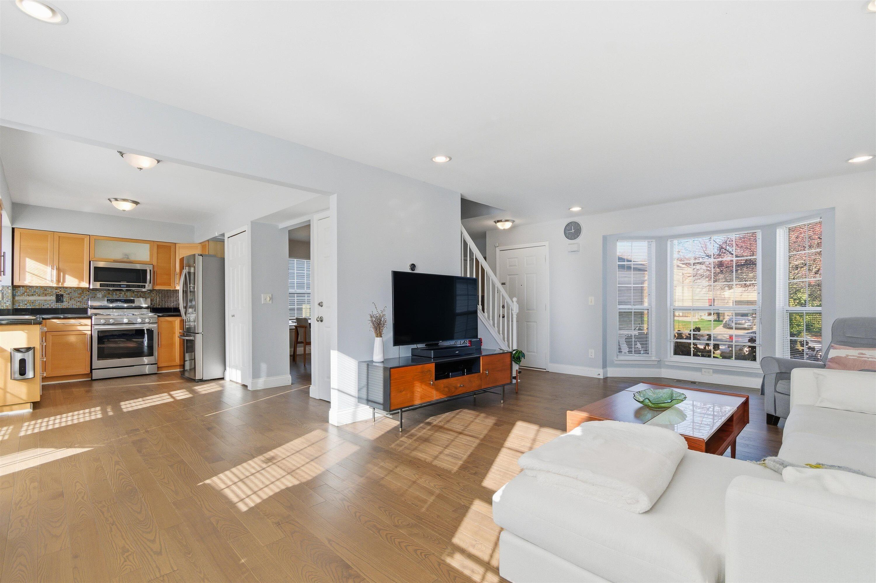 3256 Monument Ann Arbor, MI 48108 - Photo 10 of 39 24-15