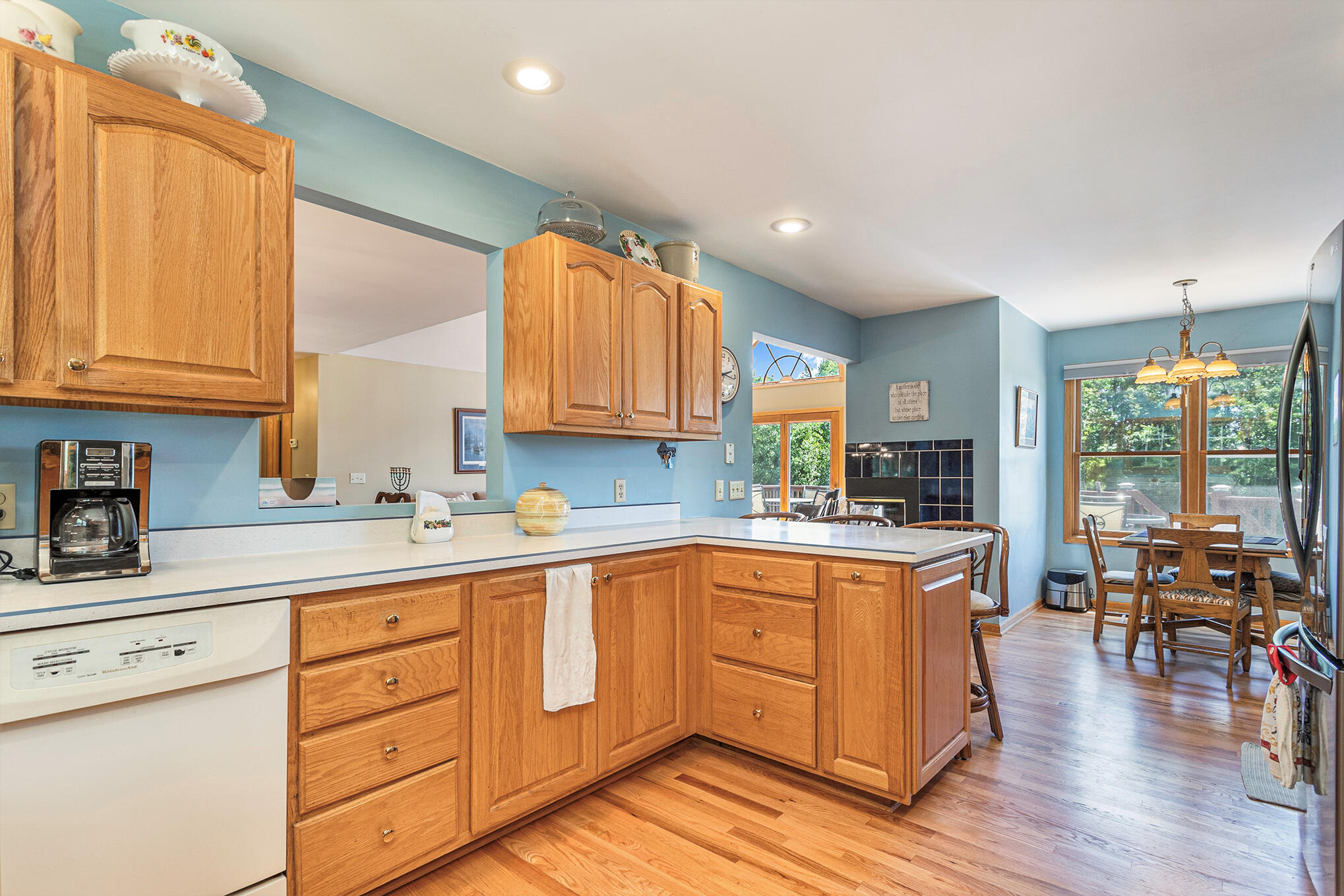 6010 Meadowbrook Road Benton Harbor, MI 49022 - Photo 12 of 28 IMG_5395