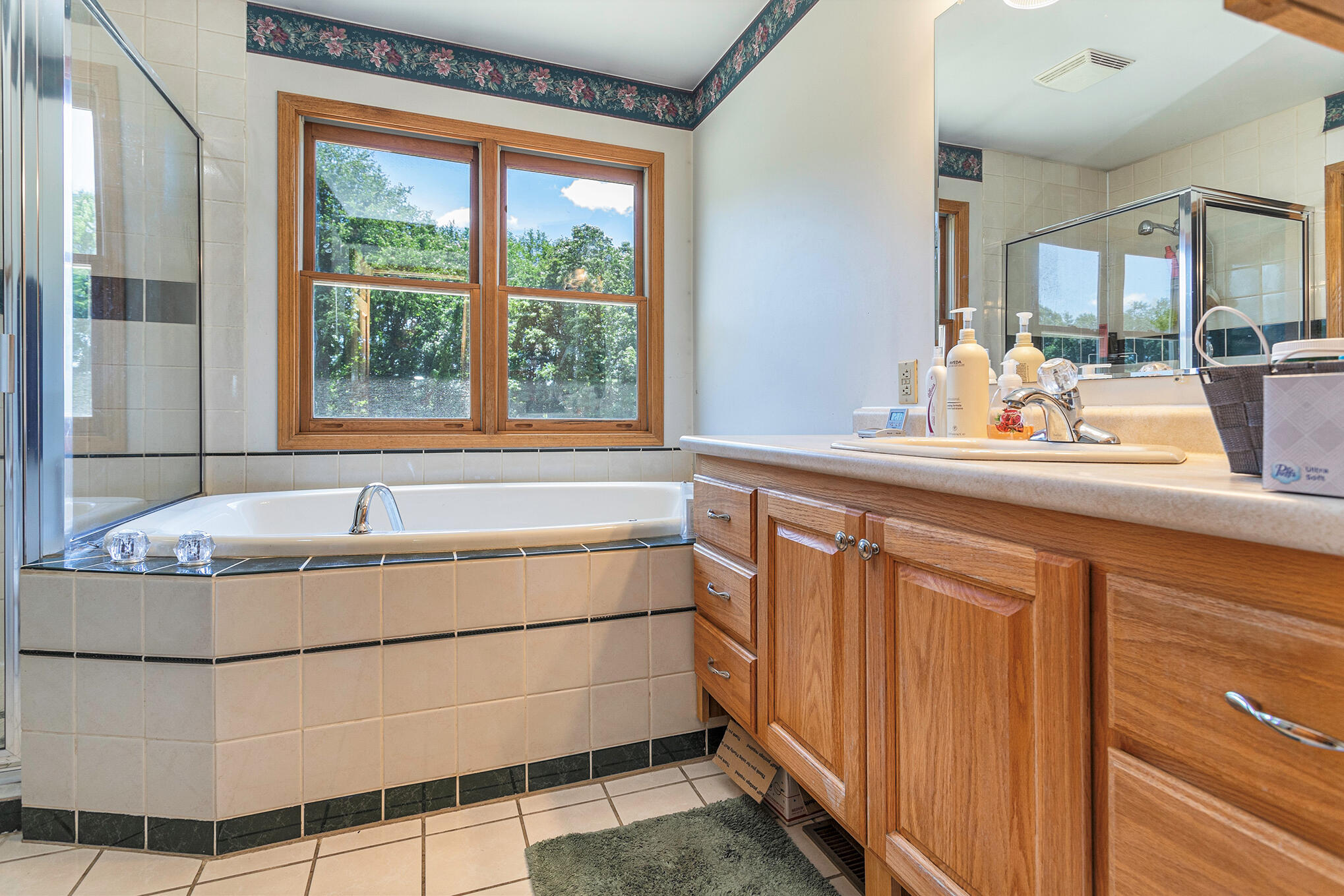 6010 Meadowbrook Road Benton Harbor, MI 49022 - Photo 19 of 28 IMG_5411